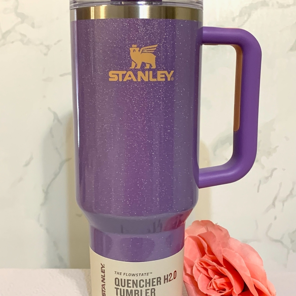 NEW STANLEY QUENCHER TUMBLER 40 OZ ☆ PERIWINKLE SHIMMER